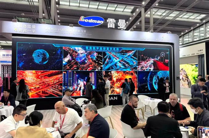 LED CHINA 2025圆满落幕 | 雷曼康硕展显示应用场景体验人气火爆