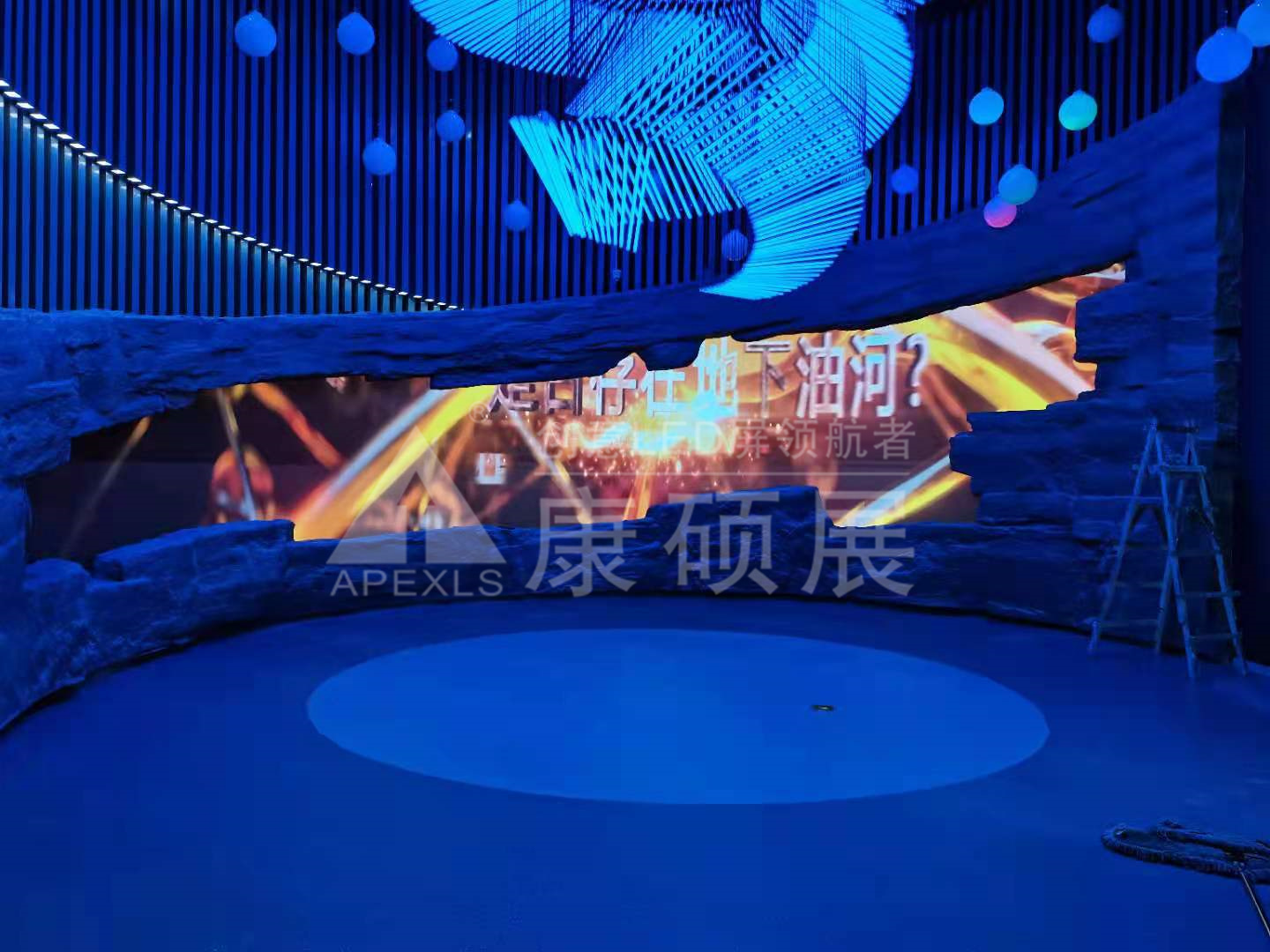 ?山东东营胜利油田博物馆发展史厅异形屏