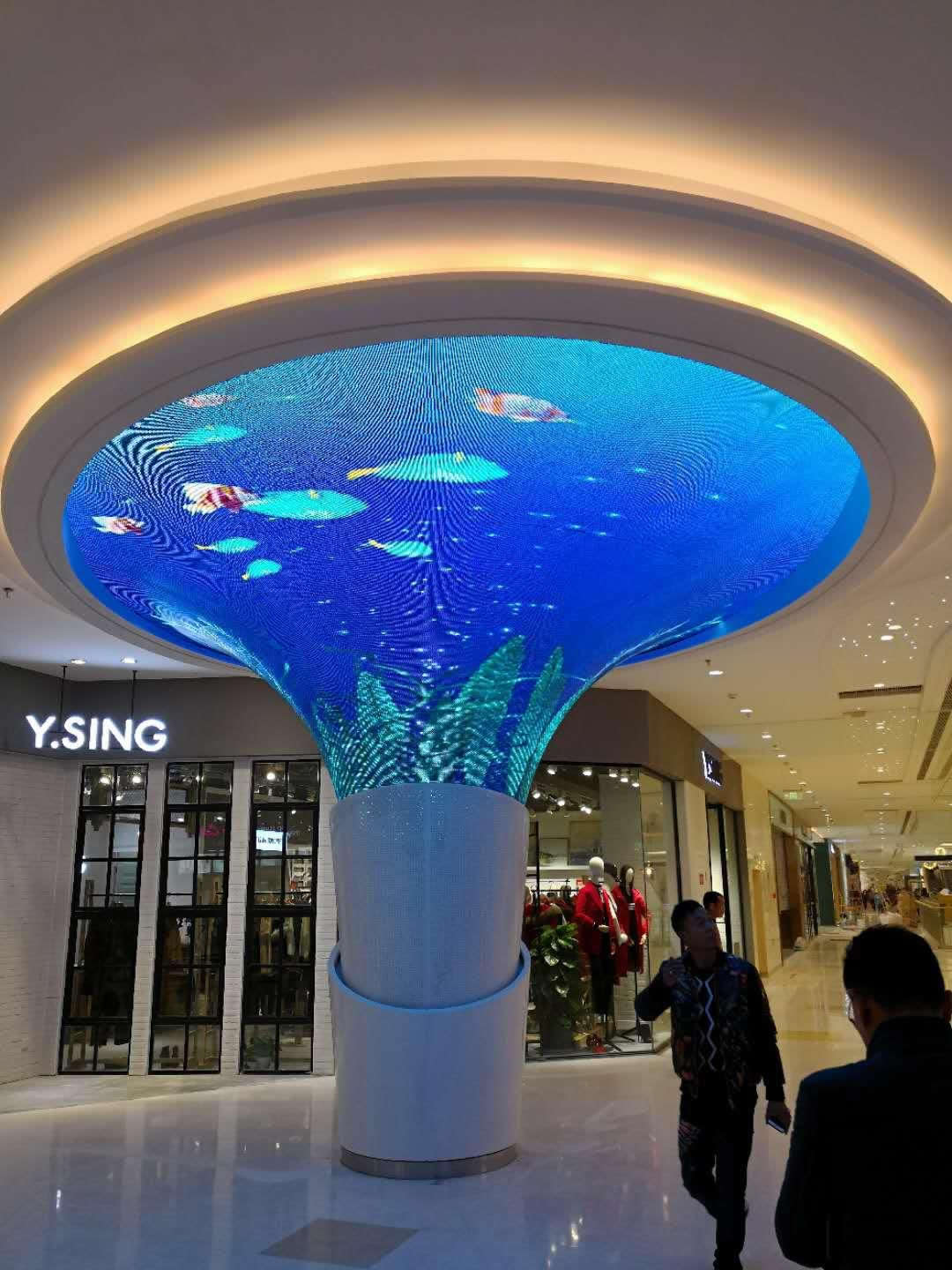 成都吾悦广场P6MM LED喇叭屏